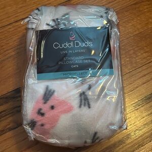 Cuddl Duds Microfleece Pillowcase Set with Pink Cat Design